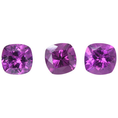 6mm Cushion Purple Garnet (1.71 ct) 6mm Cushion Purple Garnet (1.71 ct)