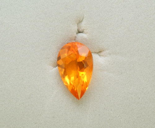7x5 Pear Mexican Fire Opal (0.40 ct) 7x5 Pear Mexican Fire Opal (0.40 ct)