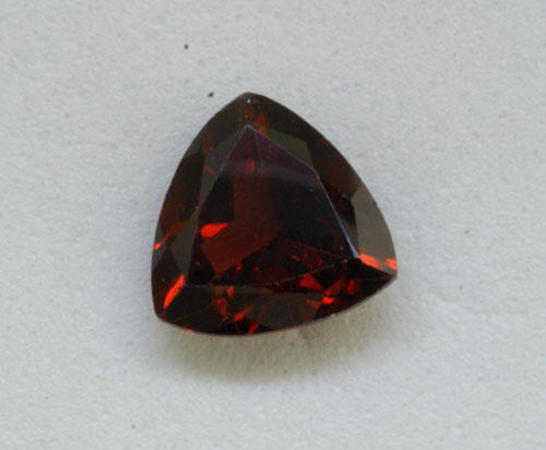 7mm Trillion Moz. Garnet (1.50 ct) 7mm Trillion Moz. Garnet (1.50 ct)