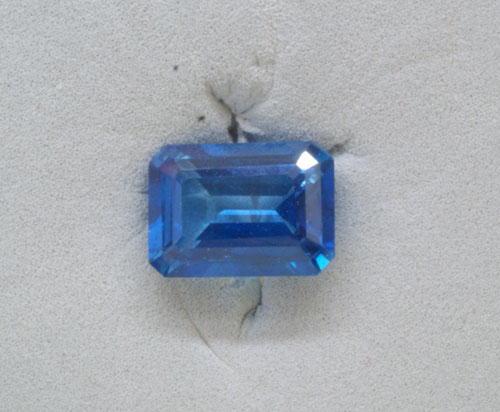 12x10 Octagon Kashmir Blue Topaz (8.00 ct) 12x10 Octagon Kashmir Blue Topaz (8.00 ct)