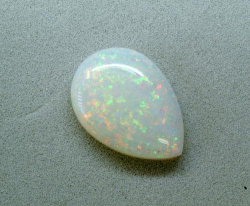 9x6 mm Pear Shape Australian Opal (0.70 ct) 9x6 mm Pear Shape Australian Opal (0.70 ct)