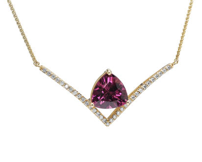 14K Yellow Gold Purple Garnet/Diamond Neckpiece 14K Yellow Gold Purple Garnet/Diamond Neckpiece