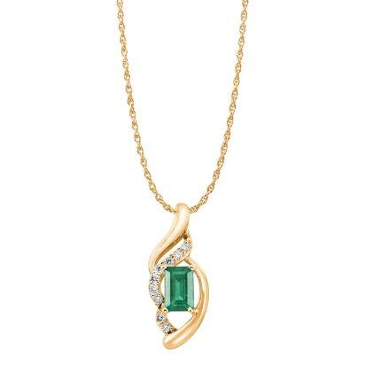 14K Yellow Gold Emerald/Diamond Pendant '0' 14K Yellow Gold Emerald/Diamond Pendant '0'