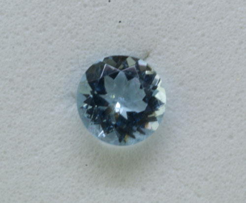 4.5mm Round Aquamarine (0.35 ct) 4.5mm Round Aquamarine (0.35 ct)