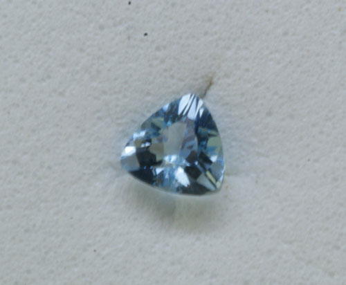 4mm Trillion #1 Aquamarine (0.19 ct) 4mm Trillion #1 Aquamarine (0.19 ct)