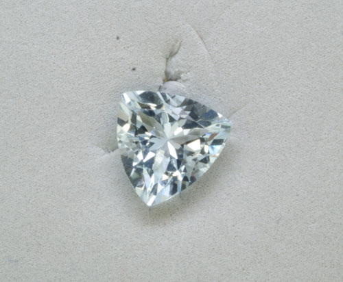 8mm Trillion Aquamarine (1.44 ct) 8mm Trillion Aquamarine (1.44 ct)