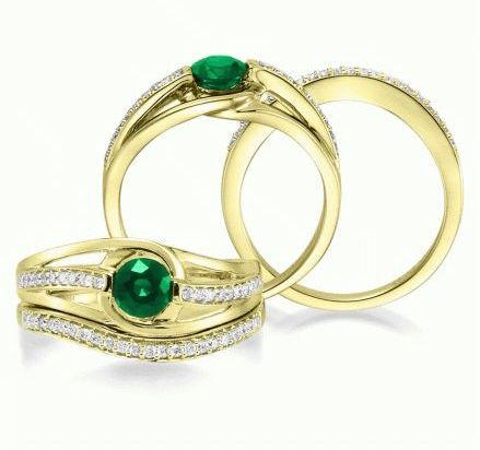 Fuse - 14K Yellow Gold 5mm Round Emerald/Diamond Wedding Ring Fuse - 14K Yellow Gold 5mm Round Emerald/Diamond Wedding Ring