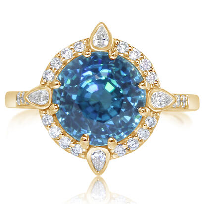 18K Yellow Gold Blue Zircon/Diamond Ring 18K Yellow Gold Blue Zircon/Diamond Ring