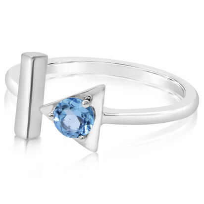 14K White Gold Blue Topaz Ring 14K White Gold Blue Topaz Ring