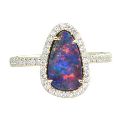 14K Yellow Gold Australian Opal/Diamond Ring 14K Yellow Gold Australian Opal/Diamond Ring