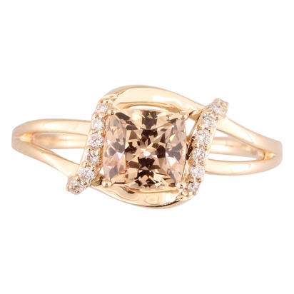 14K Rose Gold Lotus Garnet/Diamond Ring 14K Rose Gold Lotus Garnet/Diamond Ring