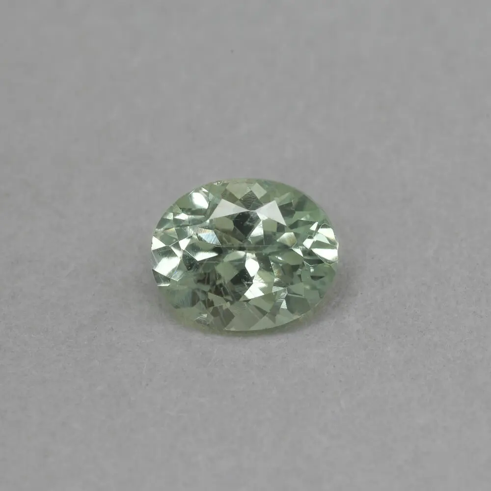 4x5mm Oval Fancy Montana Sapphire (0.51 ct) 4x5mm Oval Fancy Montana Sapphire (0.51 ct)