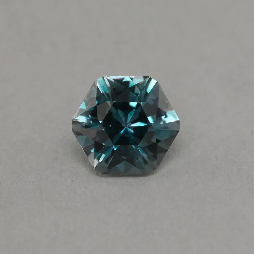 5.7x3.9mm Color Change Hexagon Montana Sapphire (0.98&nbsp;ct)
