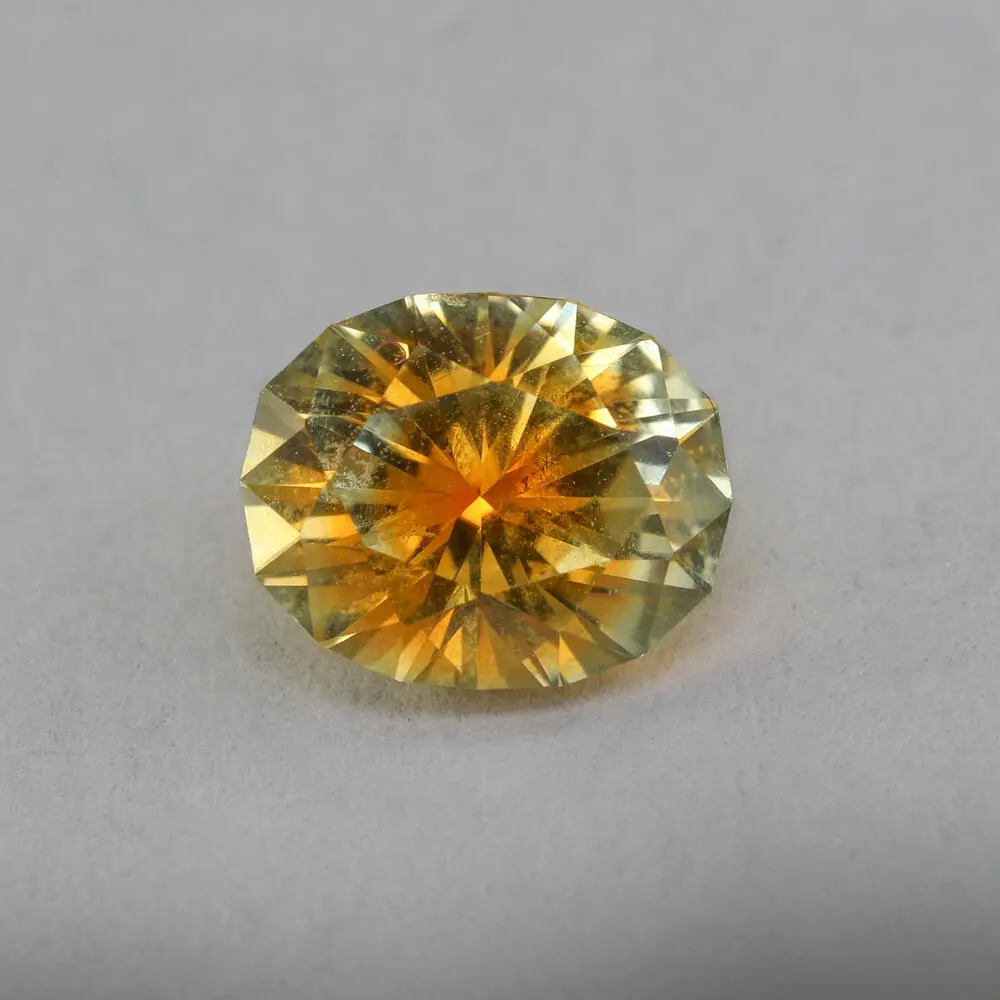 6.61x5.32x4.02 Oval Orange Yellow Fancy Montana Sapphire (1.11&nbsp;ct)