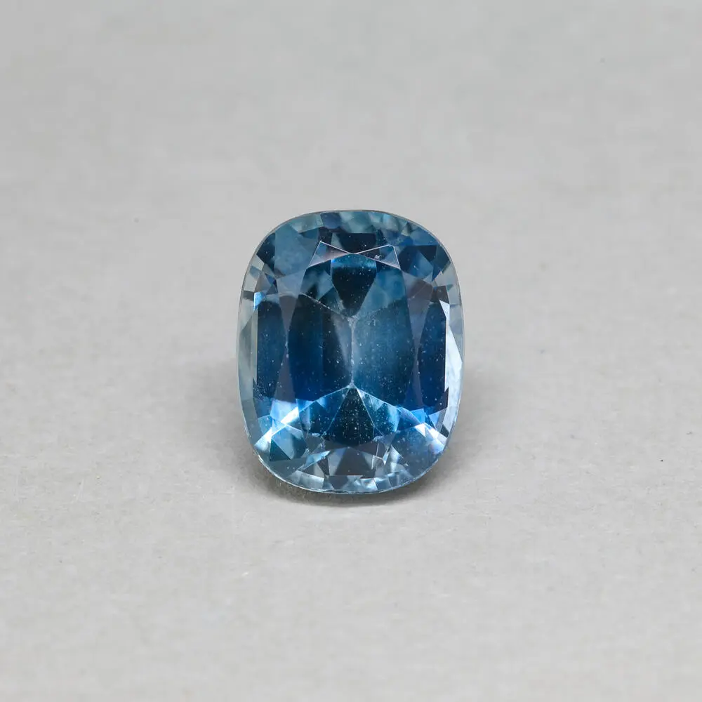 6.53x5.24x3.45 Cushion Montana Sapphire (1.04&nbsp;ct)