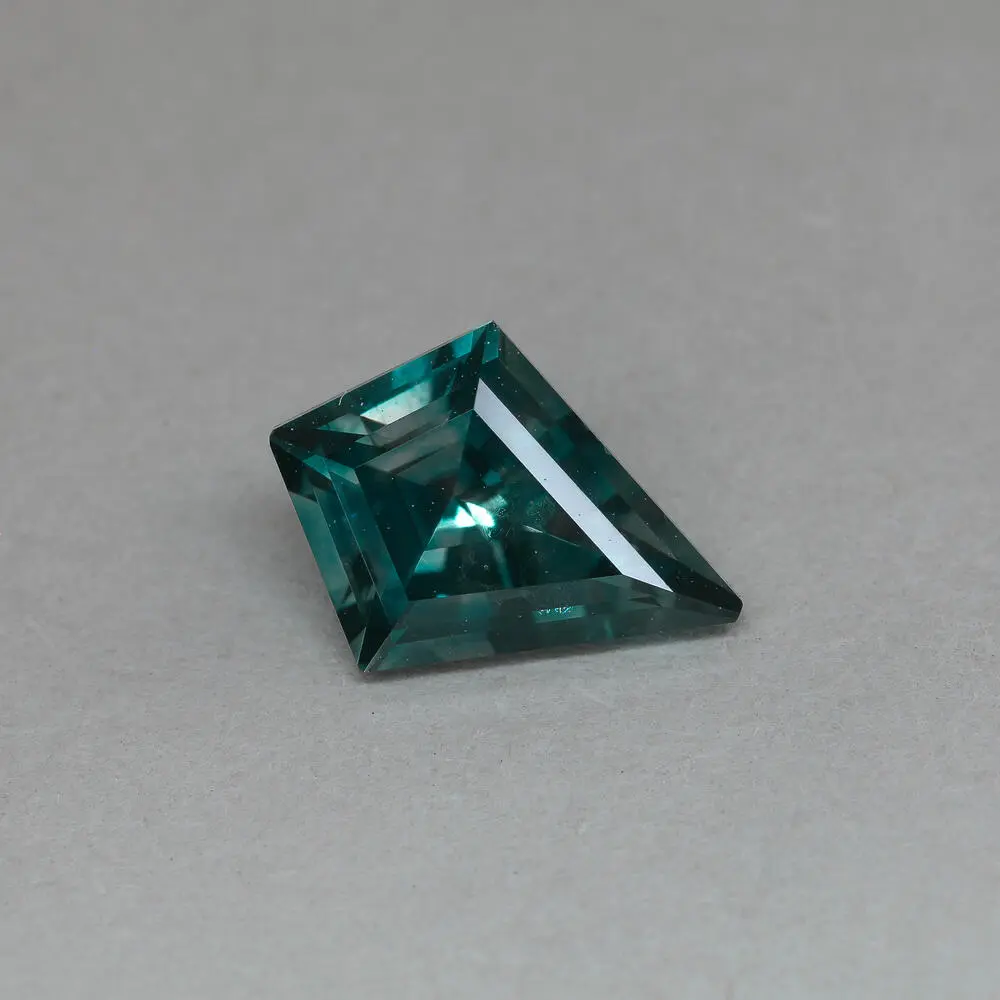 7.94x5.94mm Kite Montana Sapphire (0.86 ct) 7.94x5.94mm Kite Montana Sapphire (0.86 ct)