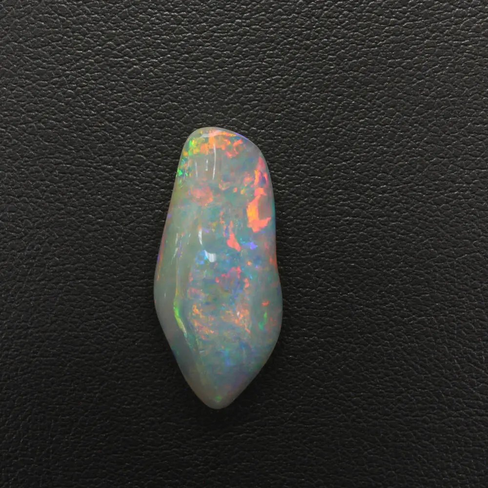 25.74x11.32x2.14 Freeform Australian Opal (5.71&nbsp;ct)