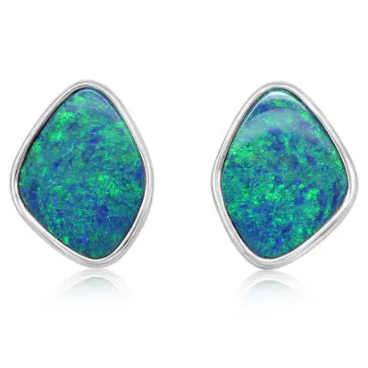 14K White Gold Australian Opal Doublet Small Plain Bezel Earrings<br>EDBTW01-14I<div class='big'>$2,845.00</div>