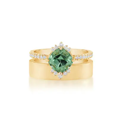 18K Yellow Gold Mint Garnet/Diamond Cigar Band Ring, RMGCU000218E